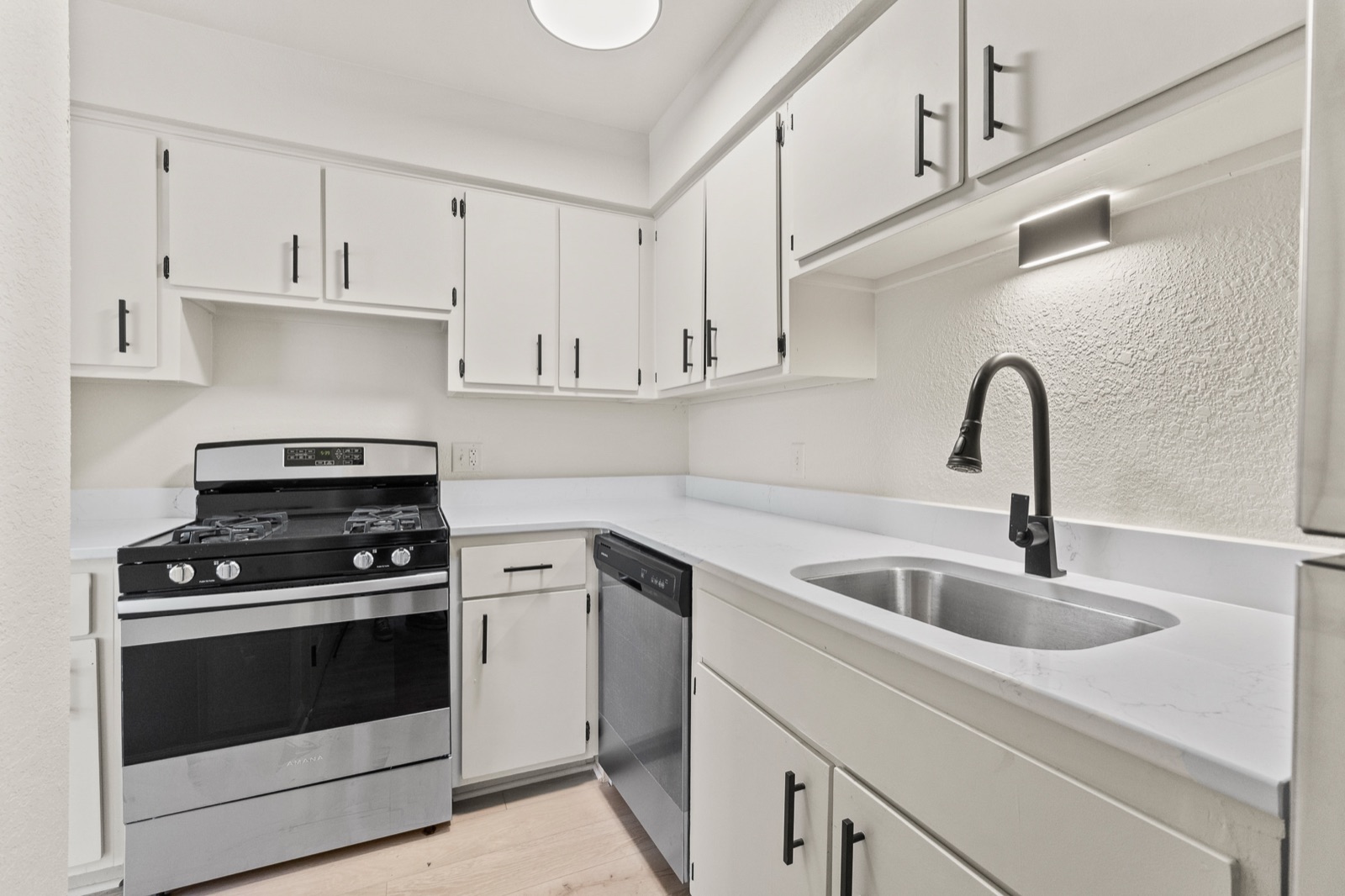 Kitchen with quartz countertops